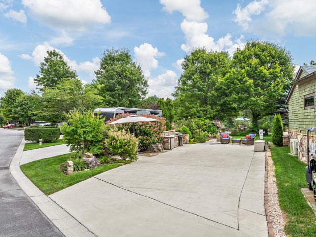 Site 100, Valley - 267 West Resorts Boulevard, Lake Toxaway, NC 28747